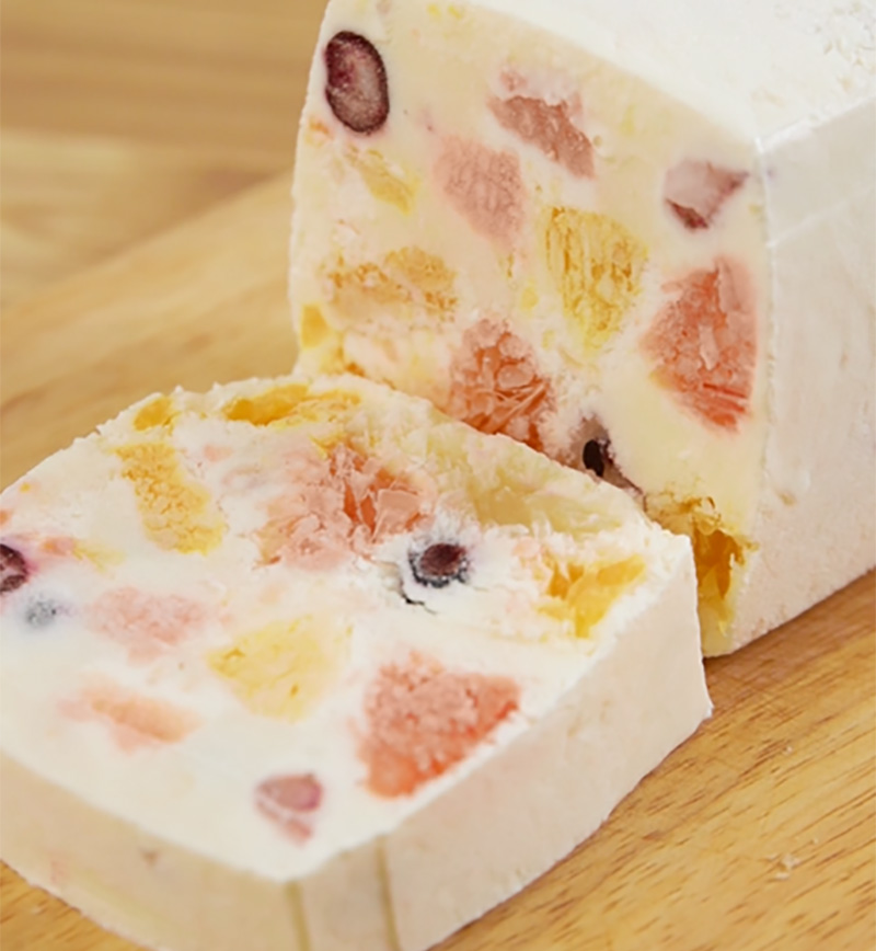 牛乳パックで作るアイスケーキの画像